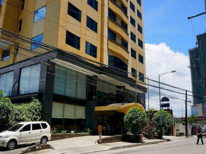 Tiara Oriental Hotel Makati City Dış mekan fotoğraf