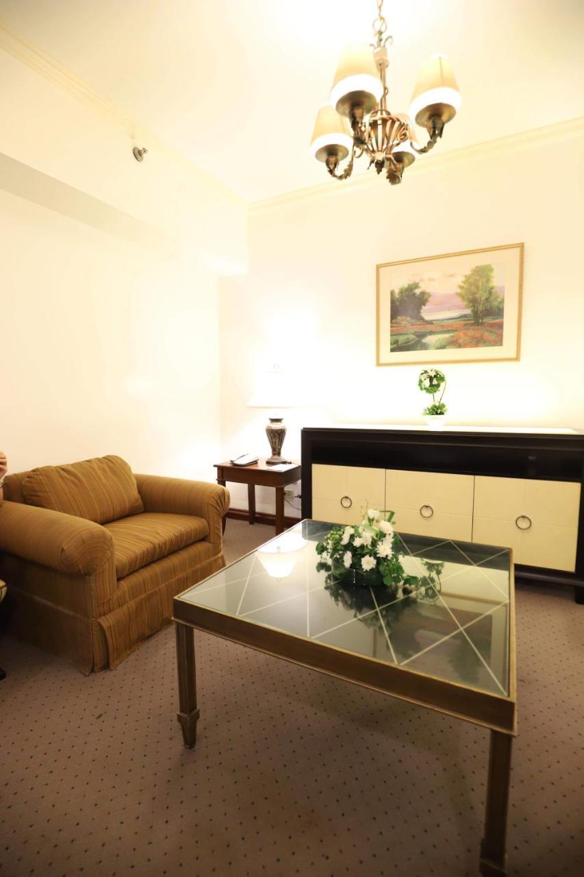 Tiara Oriental Hotel Makati City Dış mekan fotoğraf